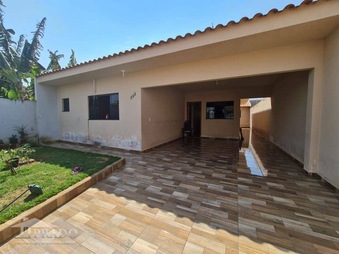 Casa à venda com 3 quartos, 184m² - Foto 1