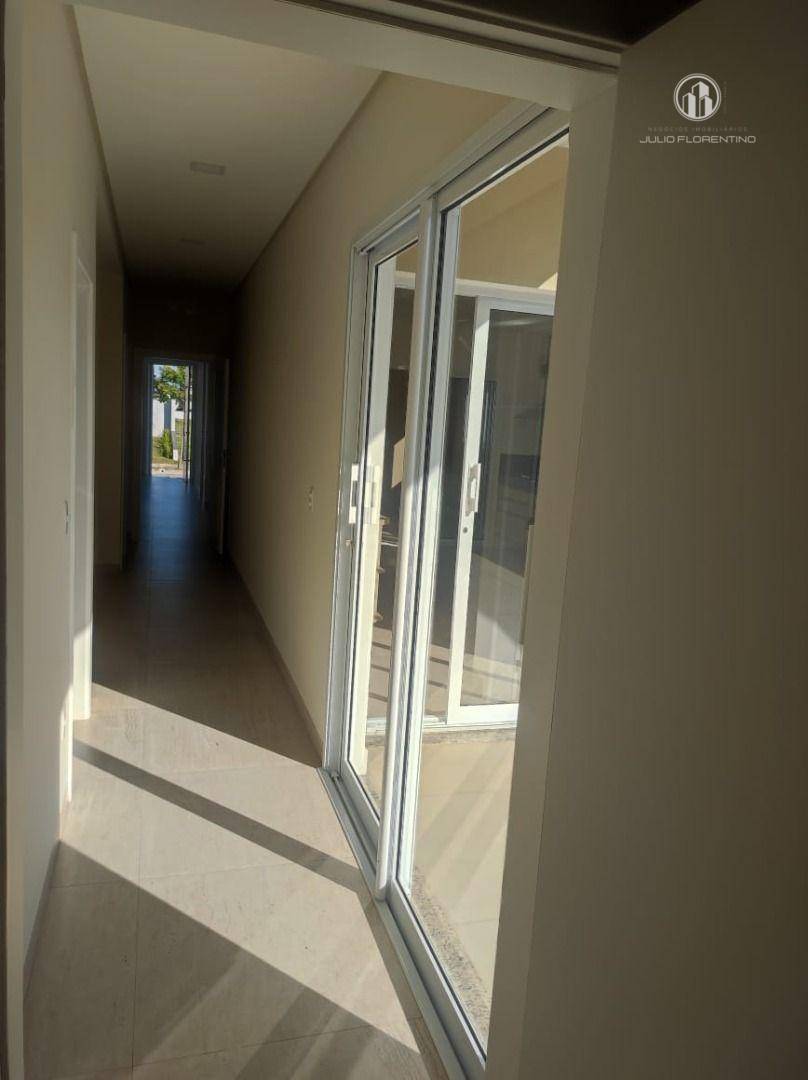 Casa para alugar com 3 quartos, 200m² - Foto 25