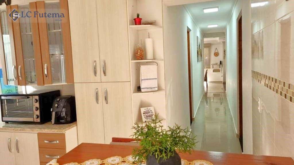 Casa de Condomínio à venda com 3 quartos, 183m² - Foto 13