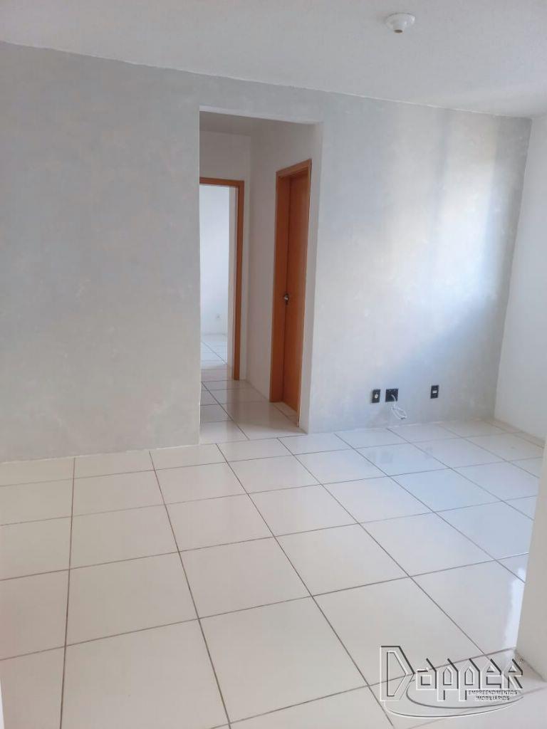 Apartamento à venda com 2 quartos, 44m² - Foto 4