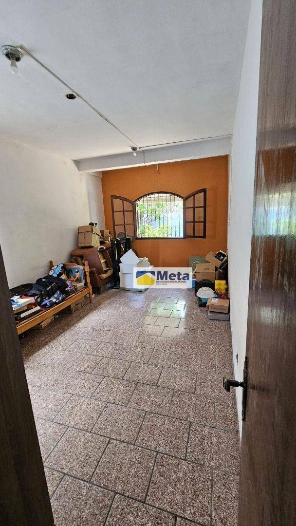 Casa à venda com 3 quartos, 207m² - Foto 10