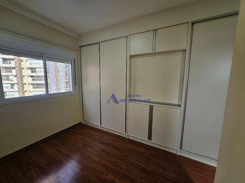 Apartamento para alugar com 3 quartos, 93m² - Foto 19