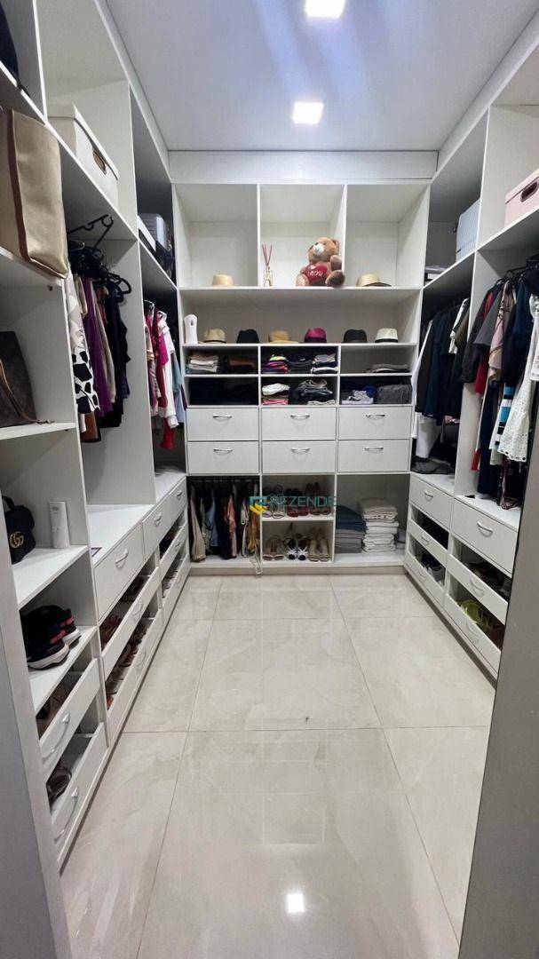 Casa, 4 quartos, 210 m² - Foto 4