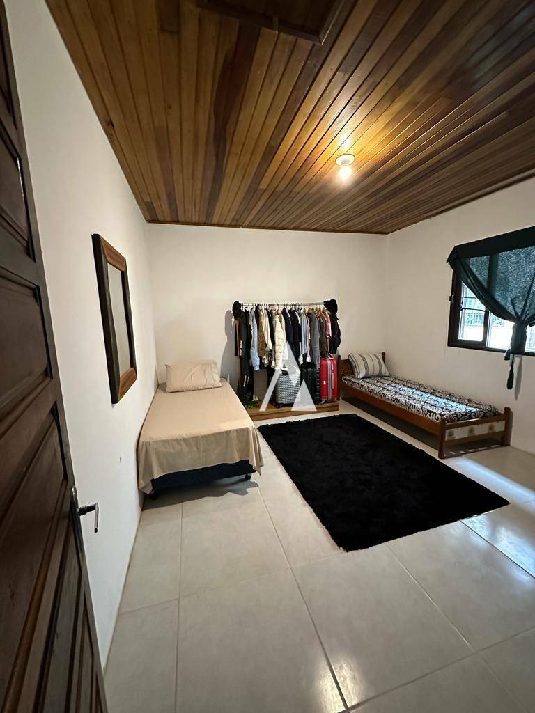 Casa à venda com 4 quartos, 170m² - Foto 30