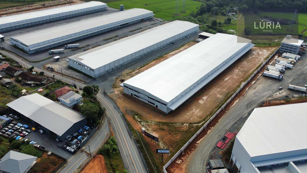 Depósito-Galpão-Armazém para alugar, 12973m² - Foto 1