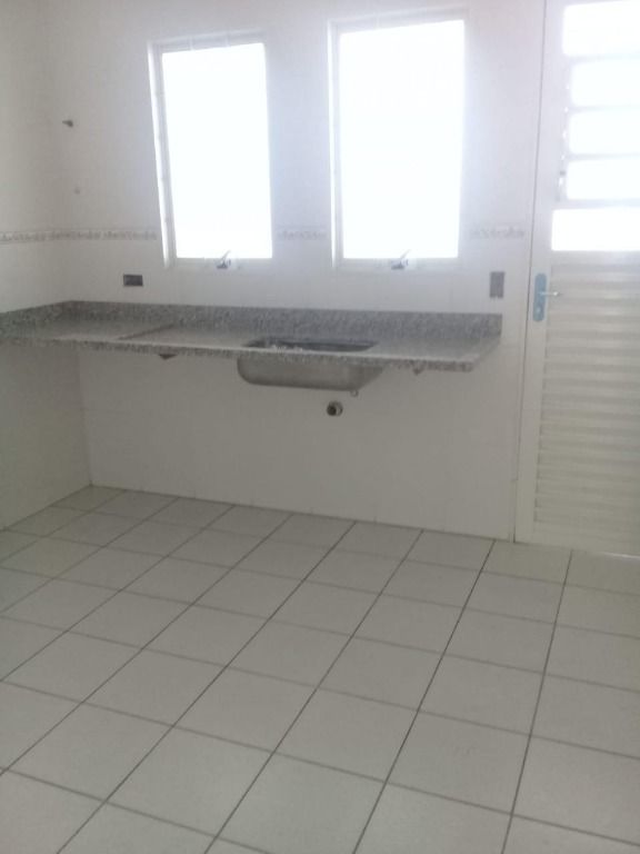 Sobrado à venda com 3 quartos, 129m² - Foto 14