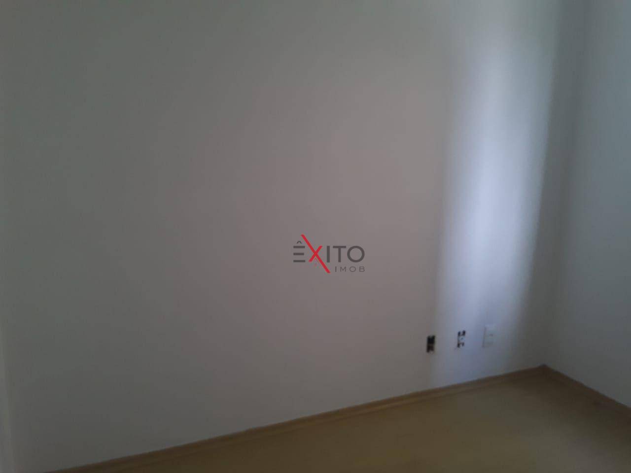 Apartamento à venda com 3 quartos, 65m² - Foto 9