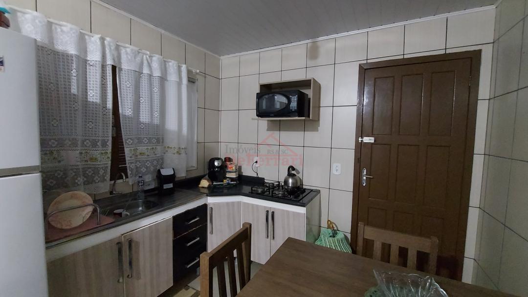 Casa à venda com 2 quartos, 369m² - Foto 4