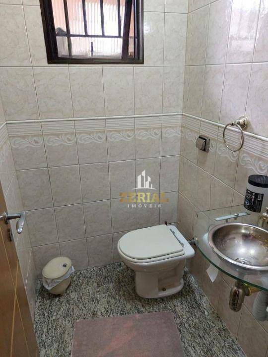 Sobrado à venda com 3 quartos, 230m² - Foto 28