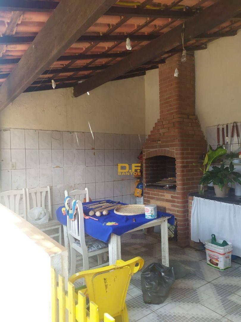 Casa à venda com 2 quartos, 1M2 - Foto 4