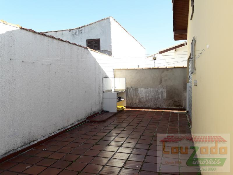 Casa à venda com 3 quartos, 250m² - Foto 8