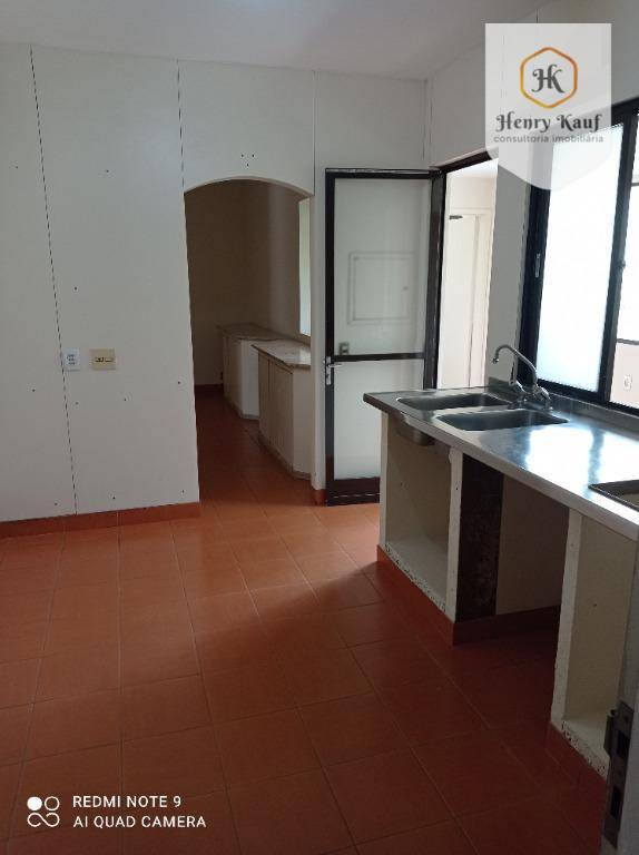 Apartamento à venda com 3 quartos, 135m² - Foto 33