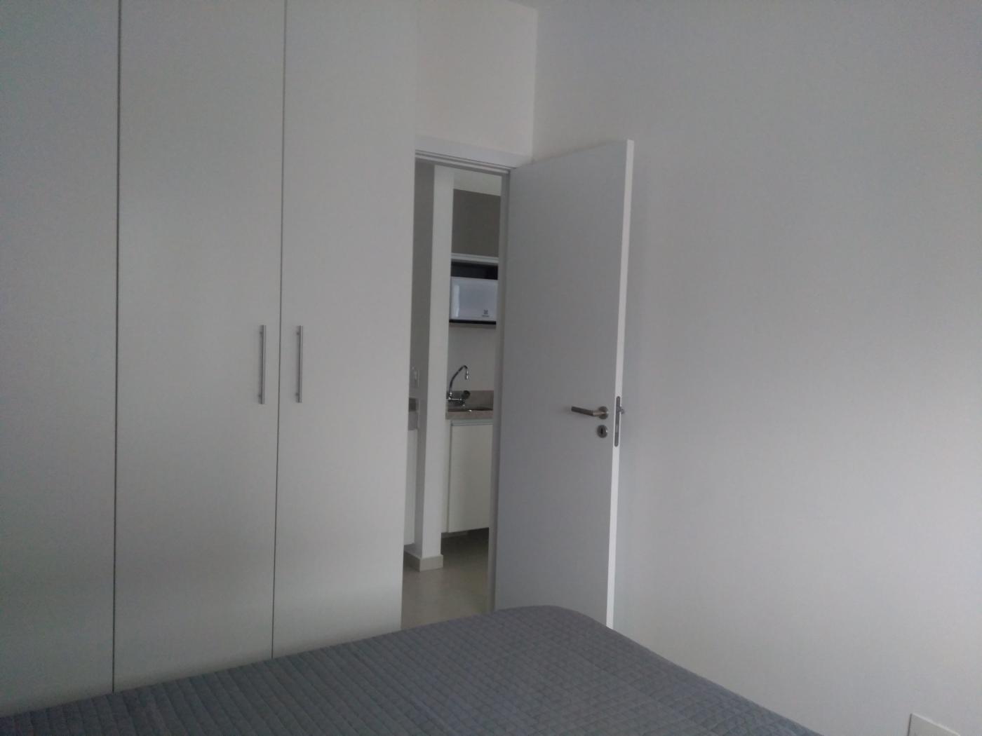 Apartamento para alugar com 1 quarto, 40m² - Foto 17