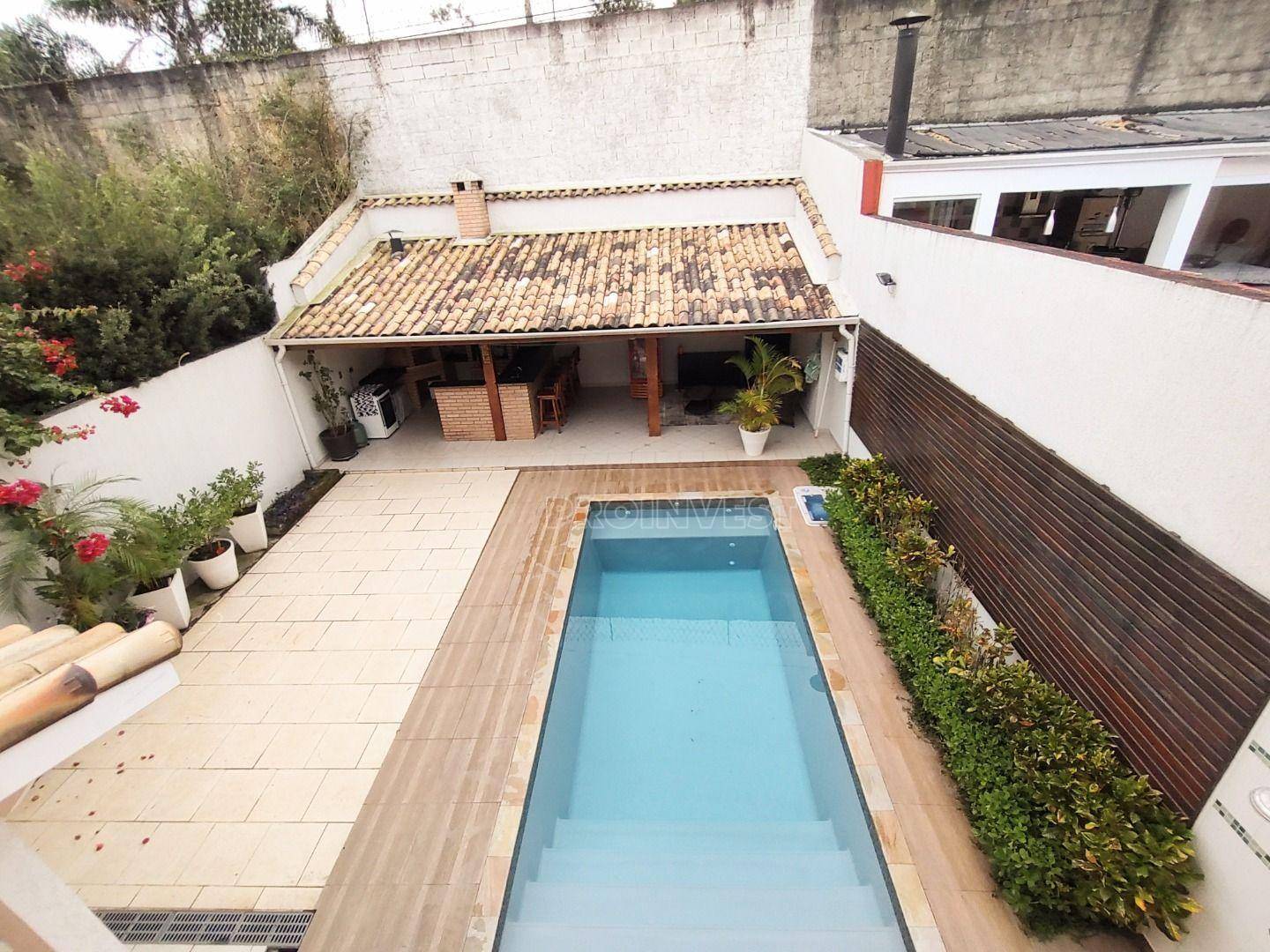 Casa de Condomínio à venda com 3 quartos, 146m² - Foto 2