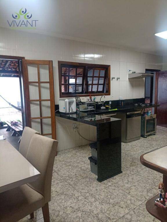 Sobrado à venda com 4 quartos, 516m² - Foto 8