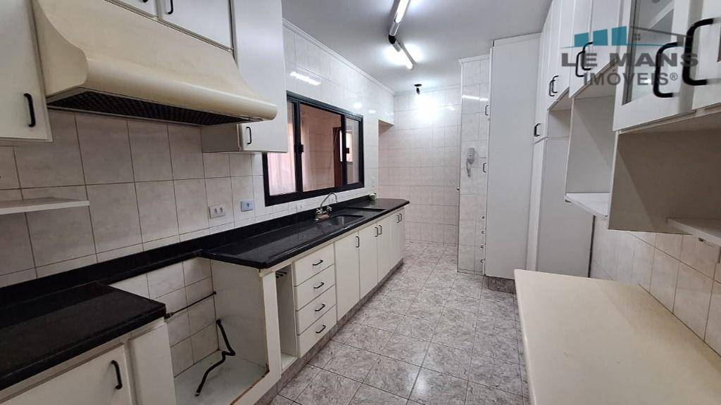 Apartamento à venda com 3 quartos, 115m² - Foto 5