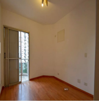 Apartamento à venda com 1 quarto, 50m² - Foto 4