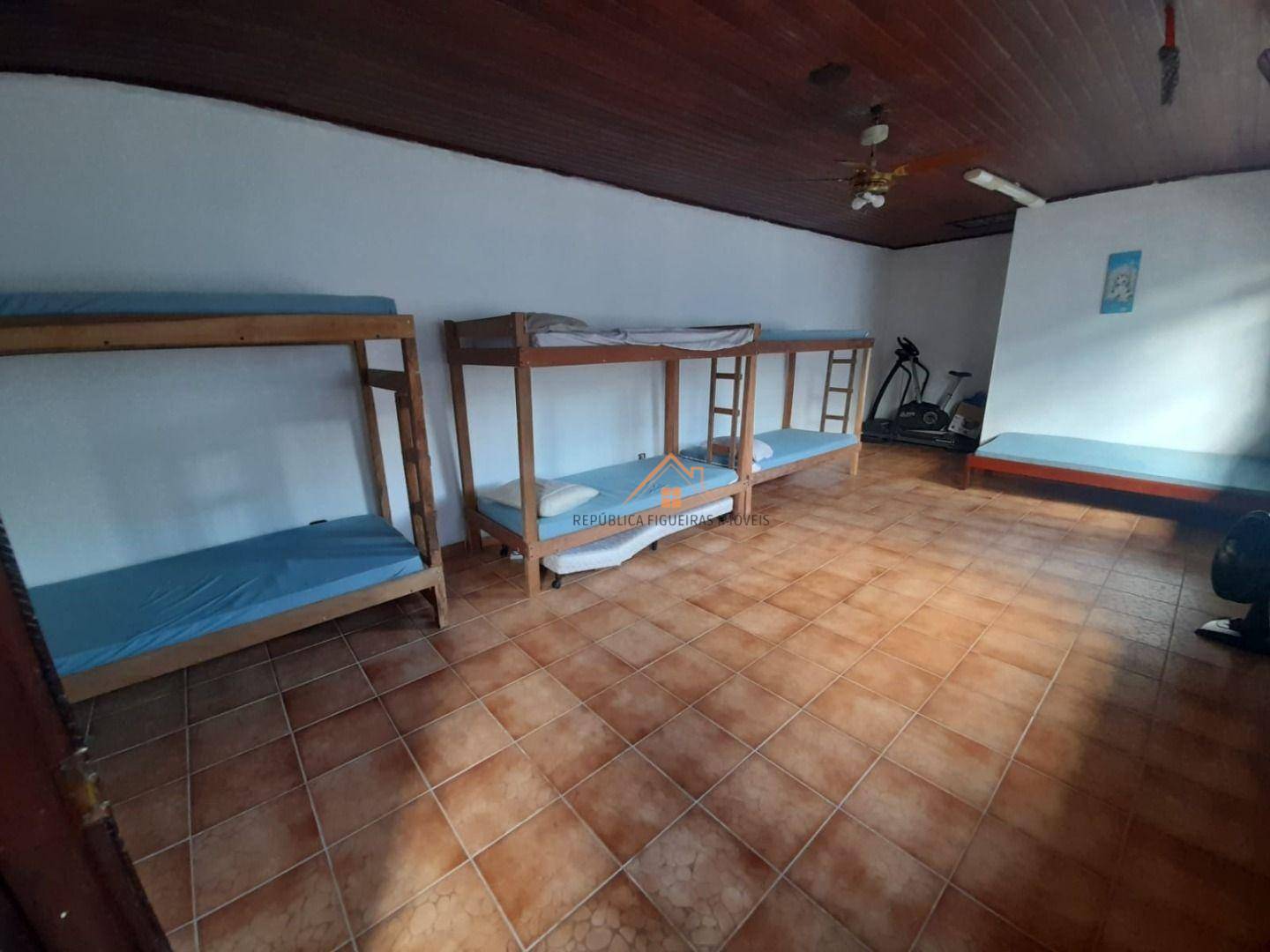 Sobrado à venda com 5 quartos, 284m² - Foto 8