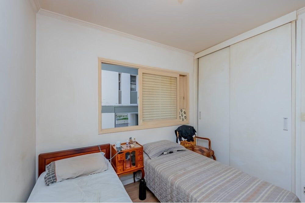 Apartamento à venda com 2 quartos, 74m² - Foto 3