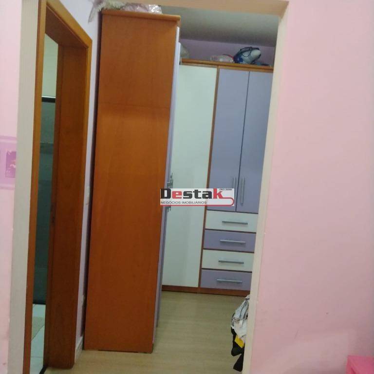 Sobrado à venda com 3 quartos, 180m² - Foto 10