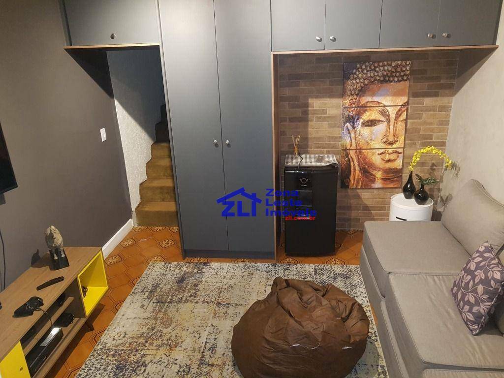 Casa à venda com 3 quartos, 86m² - Foto 2