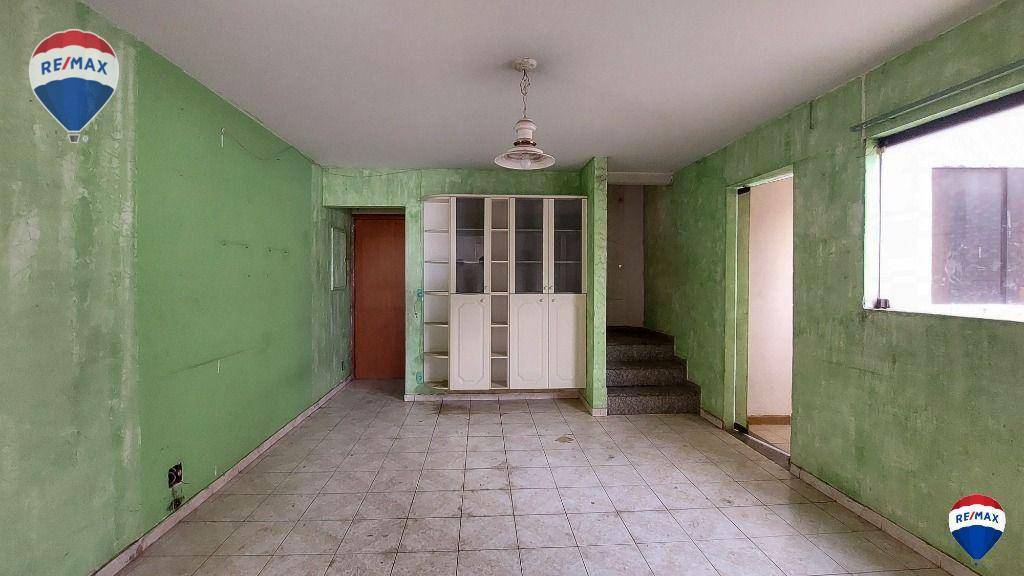 Casa para alugar com 6 quartos, 560m² - Foto 18