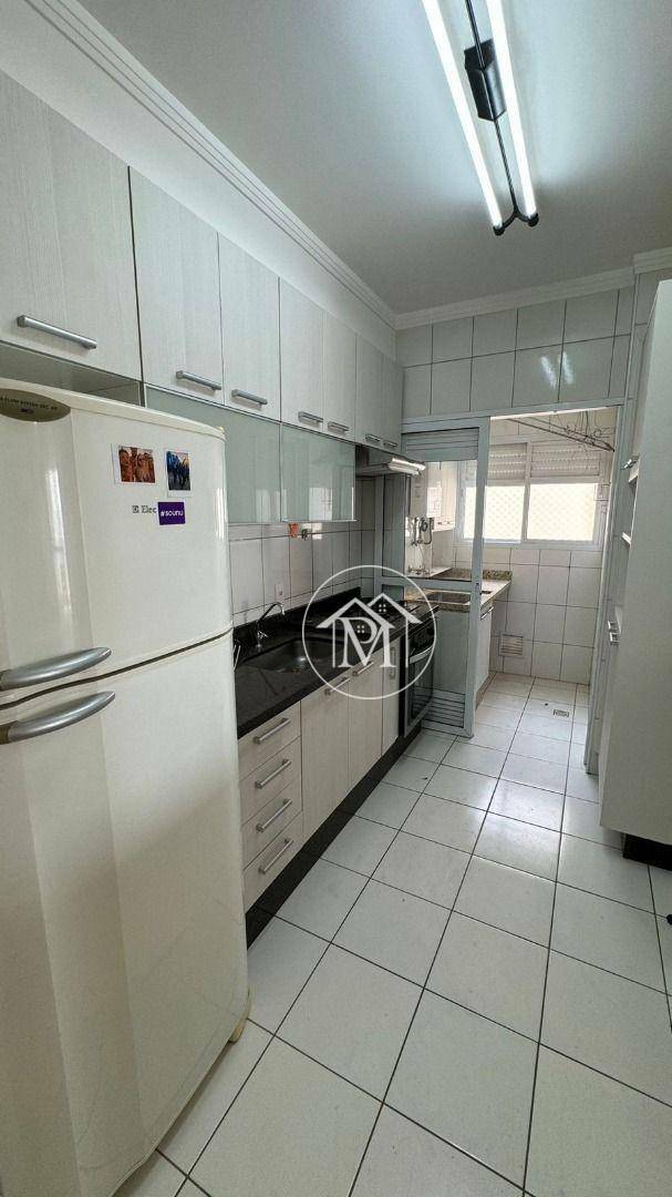 Apartamento para alugar com 3 quartos, 78m² - Foto 6