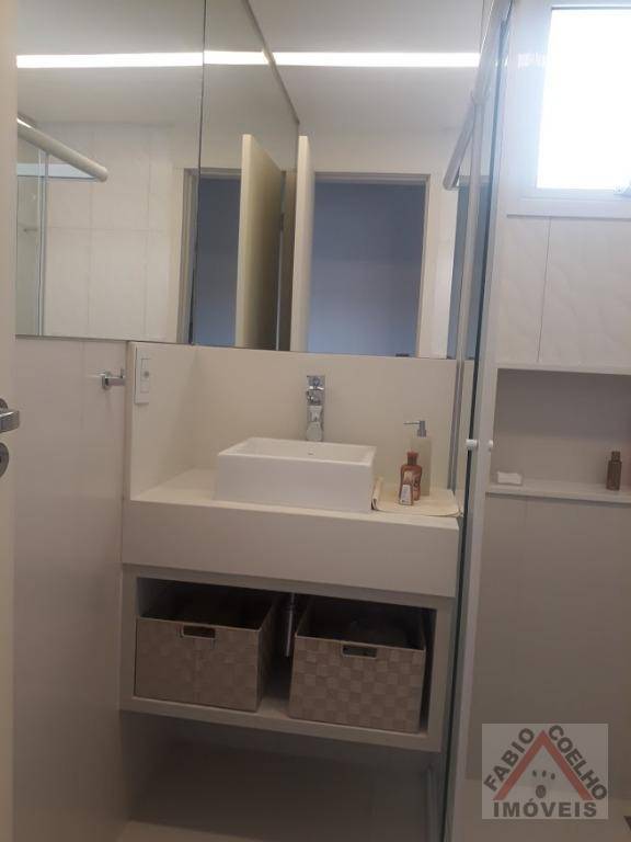 Sobrado à venda com 4 quartos, 240m² - Foto 13