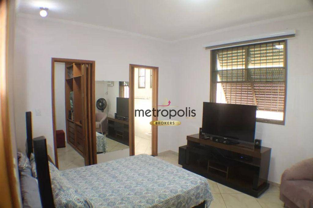 Sobrado à venda com 3 quartos, 300m² - Foto 8