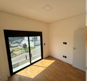 Sobrado à venda com 3 quartos, 180m² - Foto 4