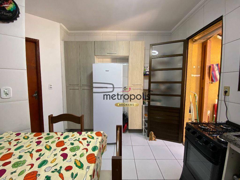 Sobrado à venda com 3 quartos, 56m² - Foto 12