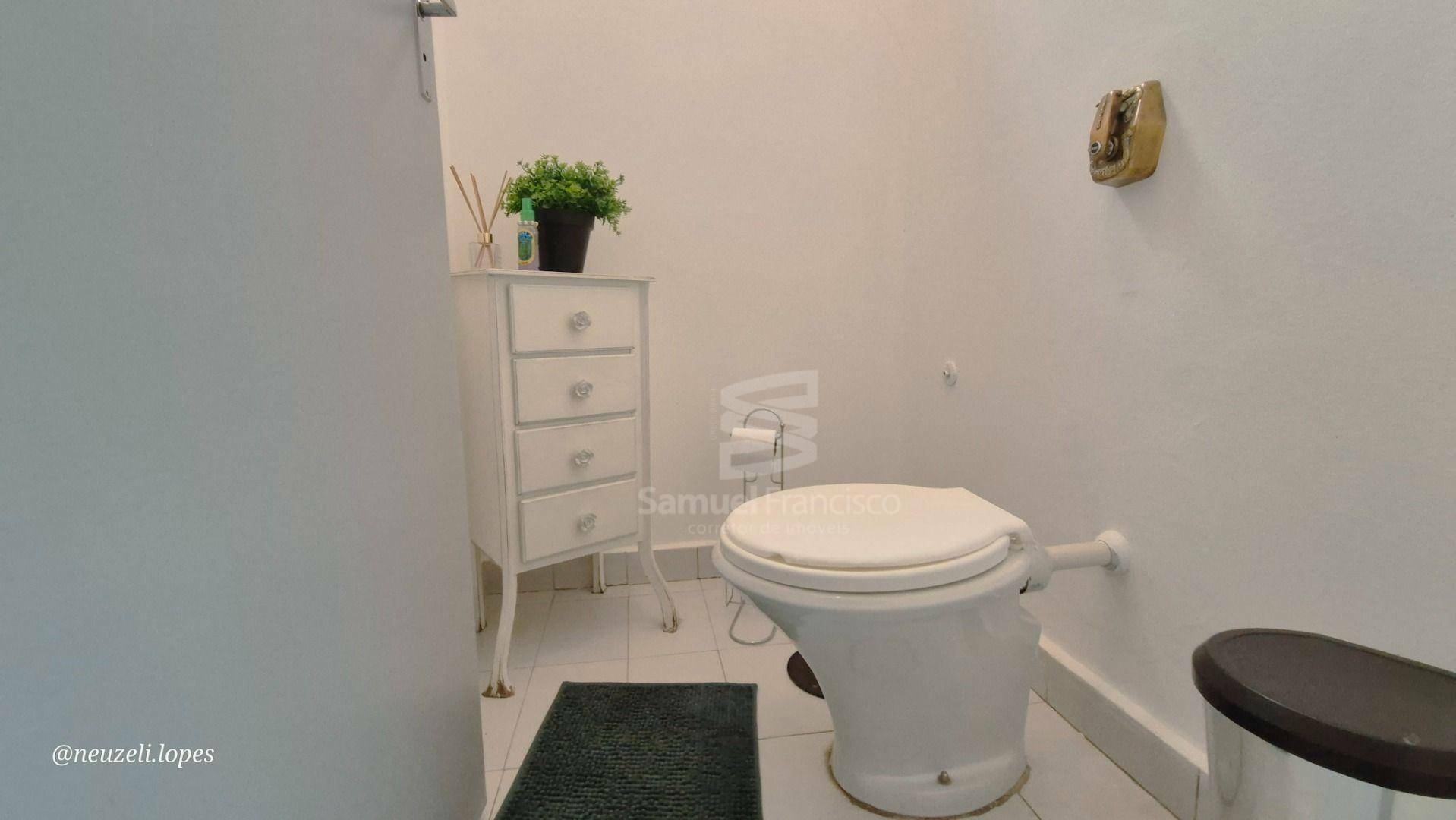 Casa à venda com 3 quartos, 200m² - Foto 6