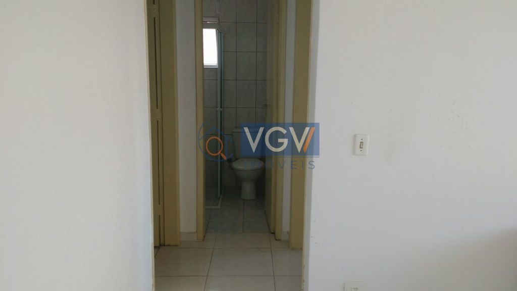 Apartamento para alugar com 1 quarto, 38m² - Foto 12