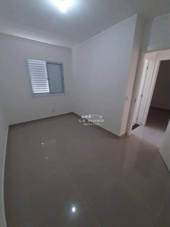 Apartamento à venda com 2 quartos, 45m² - Foto 9