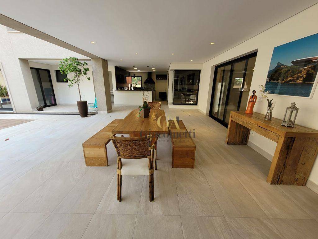 Casa de Condomínio à venda com 5 quartos, 750m² - Foto 11