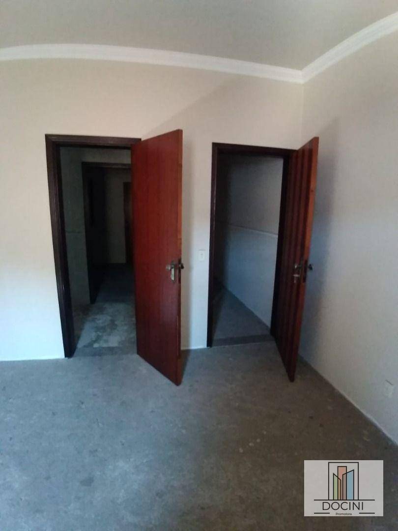 Sobrado à venda com 4 quartos, 260M2 - Foto 22