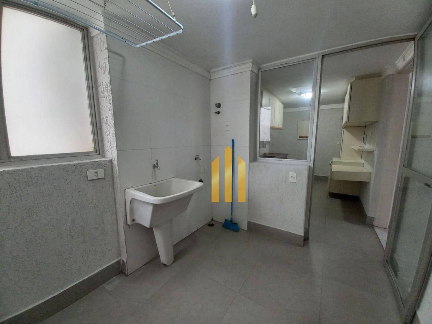 Apartamento para alugar com 3 quartos, 90m² - Foto 37