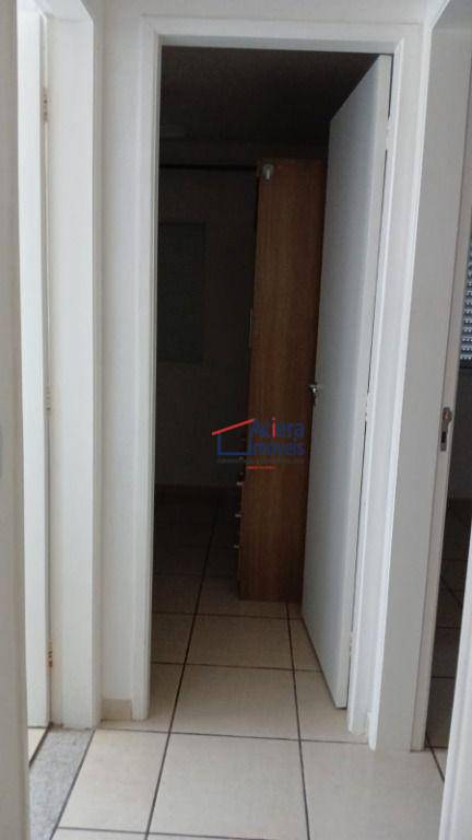 Apartamento à venda com 2 quartos, 65m² - Foto 11