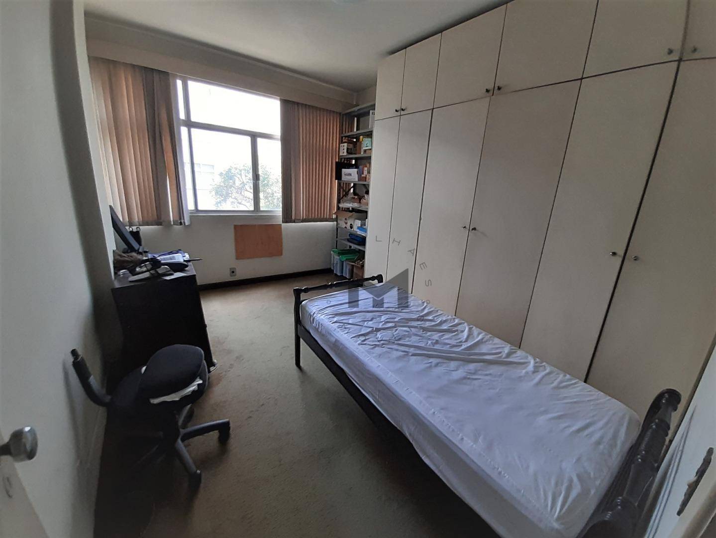 Apartamento à venda com 2 quartos, 83m² - Foto 4