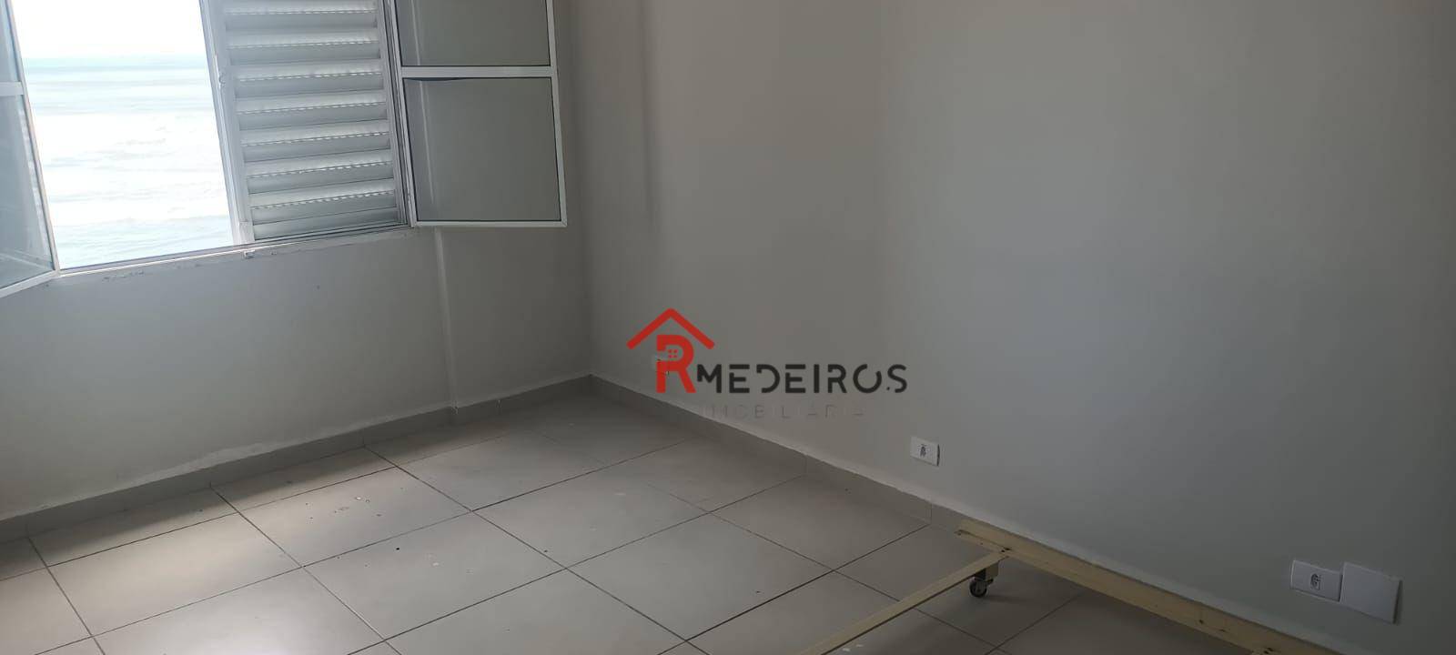 Apartamento à venda com 3 quartos, 87m² - Foto 13