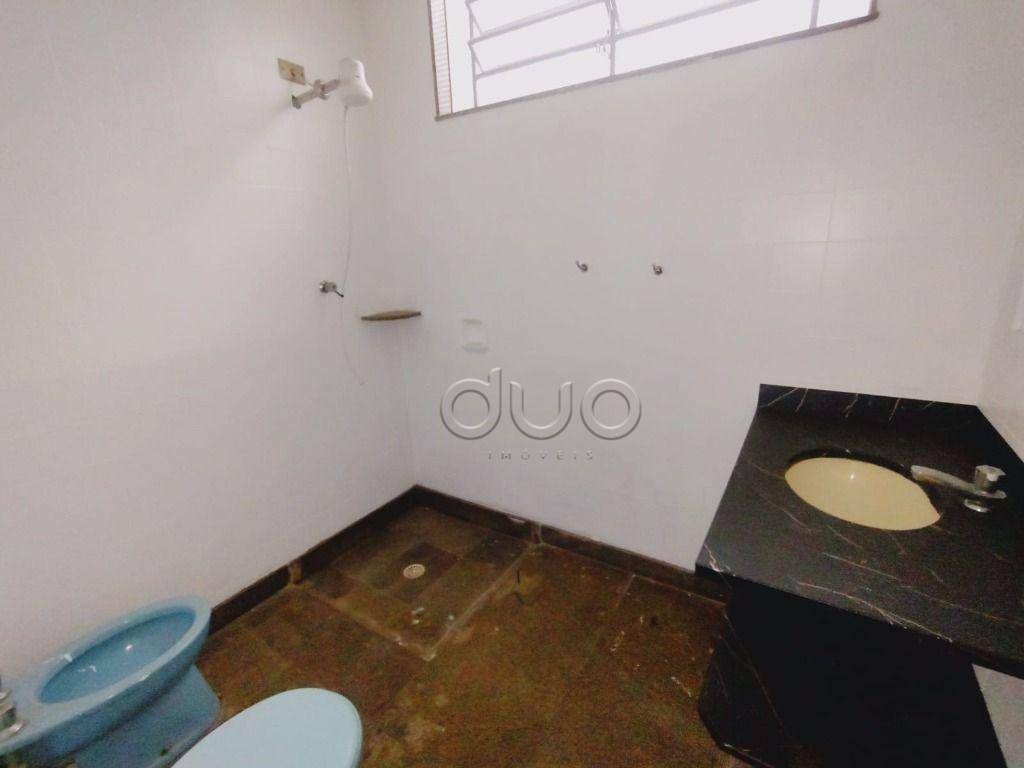 Casa para alugar com 3 quartos, 120m² - Foto 11