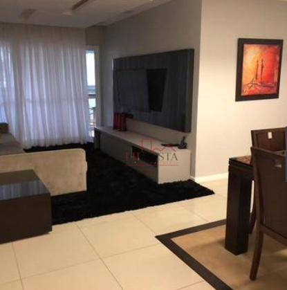 Apartamento à venda com 4 quartos, 156m² - Foto 4