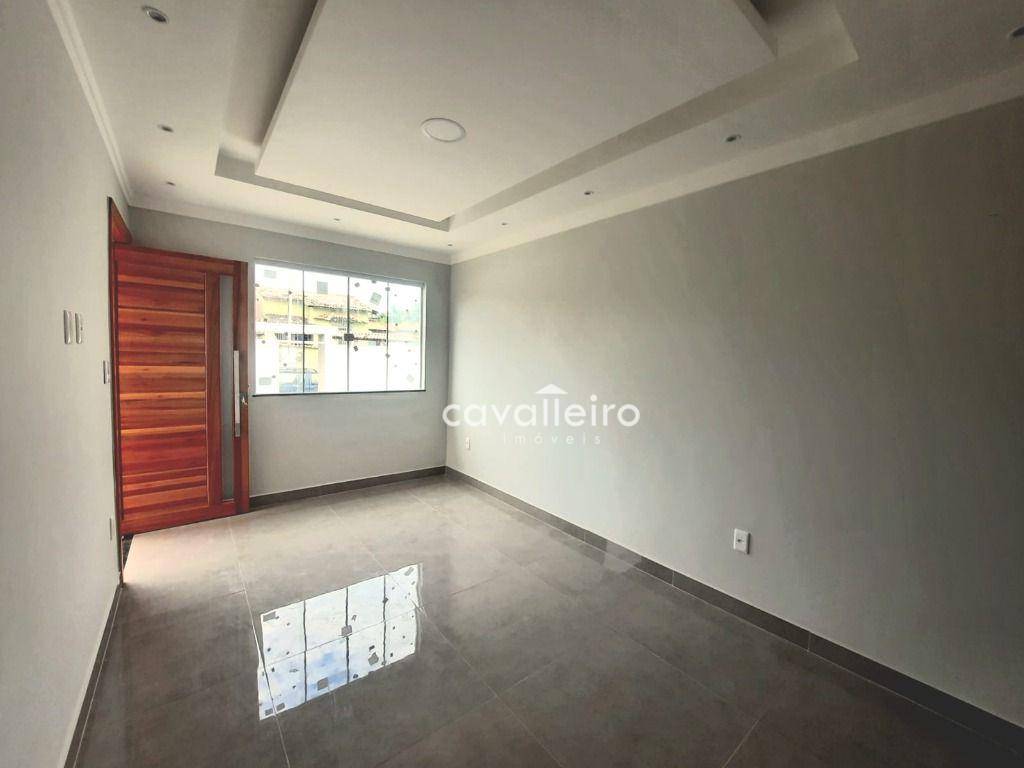 Casa à venda com 3 quartos, 74m² - Foto 7