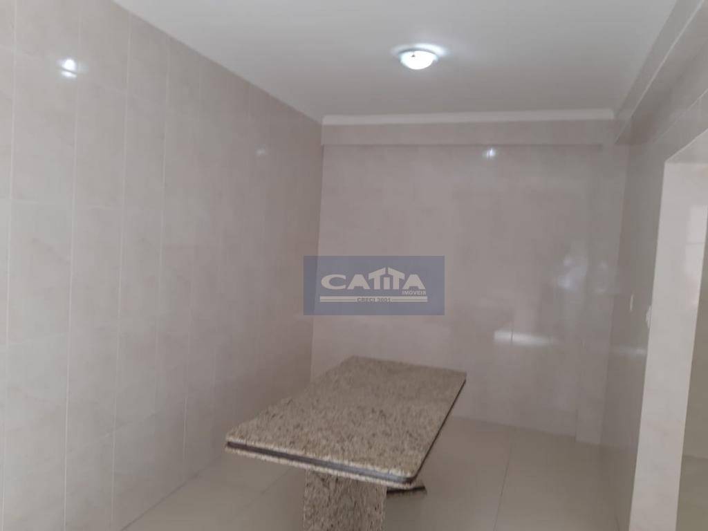 Sobrado à venda com 2 quartos, 120m² - Foto 9