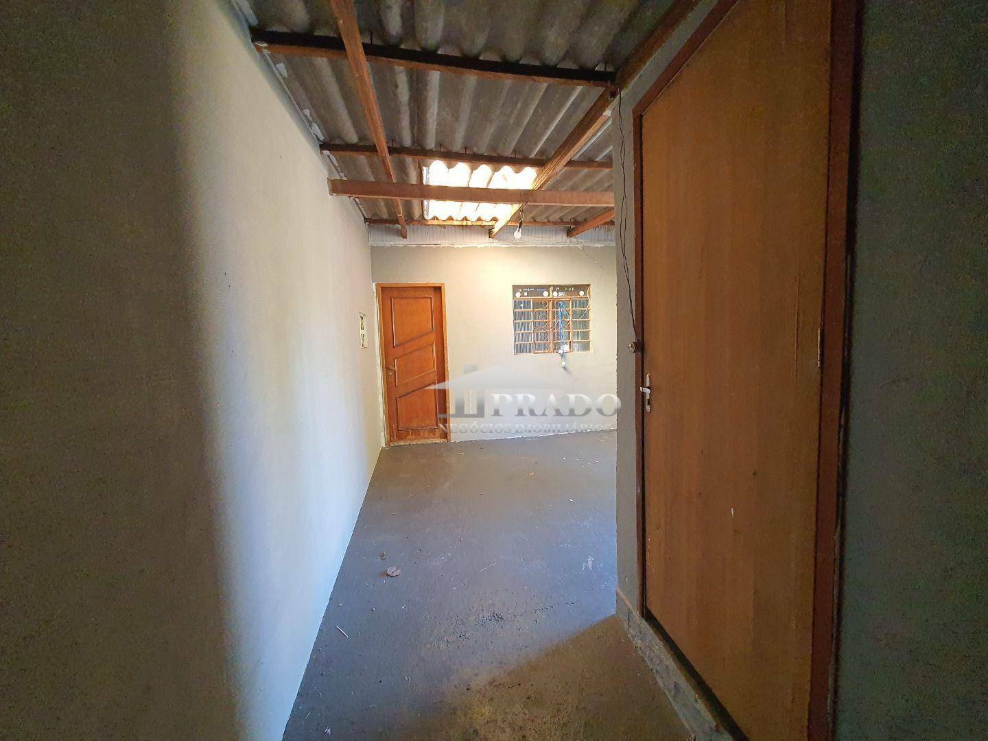 Casa para alugar com 3 quartos, 144m² - Foto 4