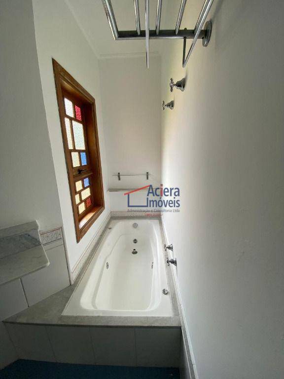 Casa de Condomínio à venda e aluguel com 4 quartos, 271m² - Foto 23