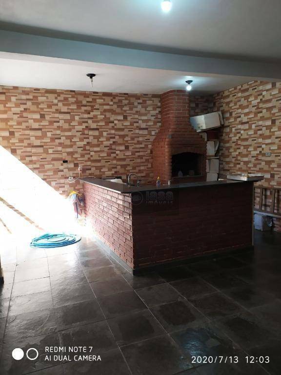 Sobrado à venda e aluguel com 3 quartos, 160m² - Foto 22