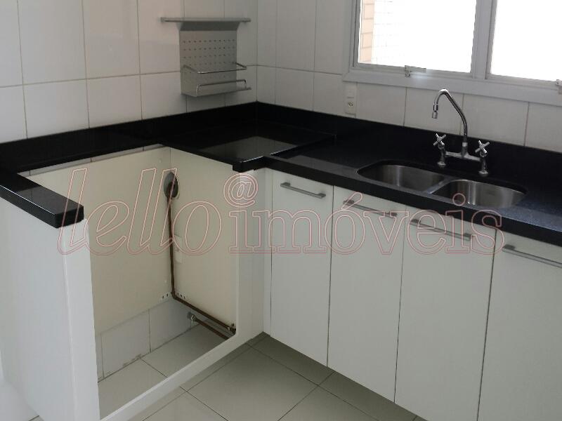 Apartamento para alugar com 3 quartos, 165m² - Foto 18