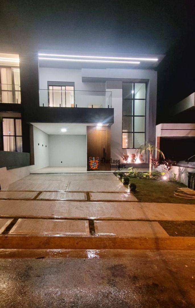 Sobrado à venda com 3 quartos, 201m² - Foto 1