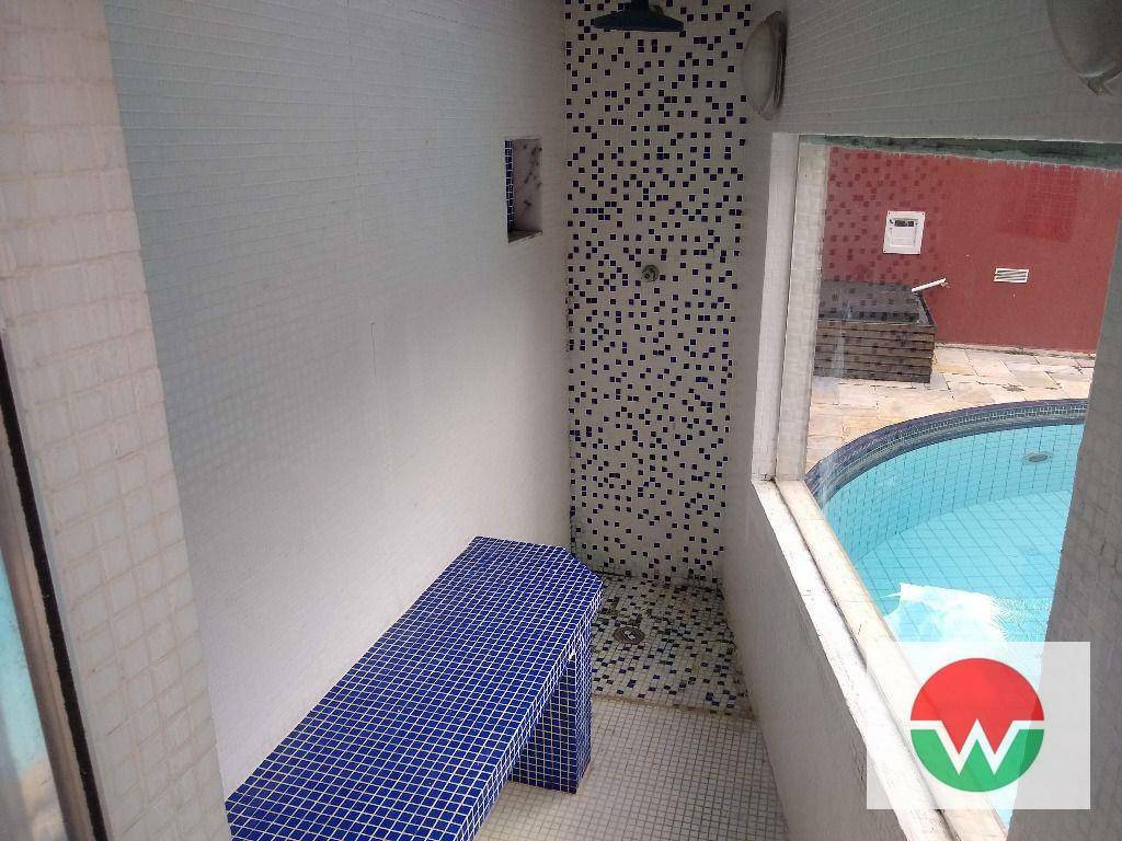 Casa de Condomínio à venda e aluguel com 4 quartos, 450m² - Foto 16